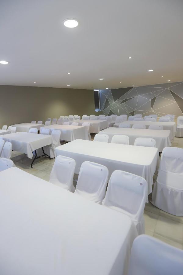 Tryp By Wyndham Chetumal Hotel Exterior foto